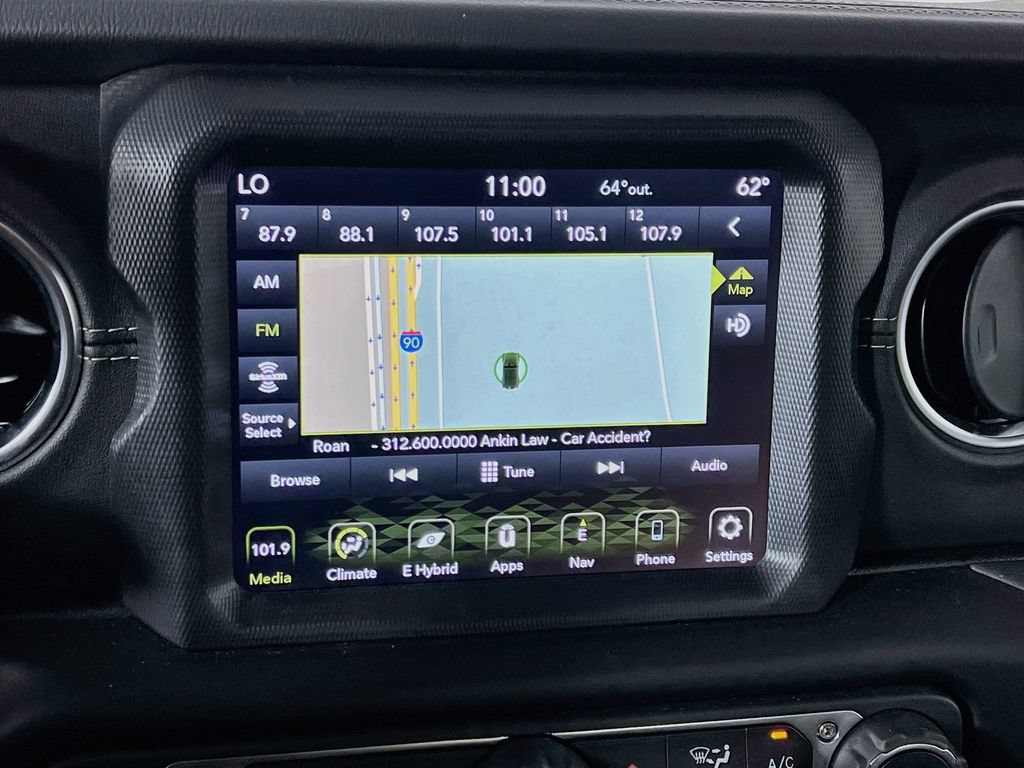 Used 2021 Jeep Wrangler Unlimited Sahara w/ Cold Weather Group AWD/4WD image 13