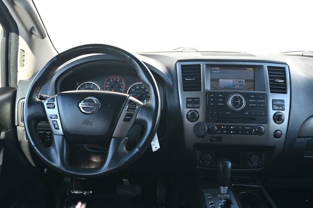 Used 2015 Nissan Armada SV image 9