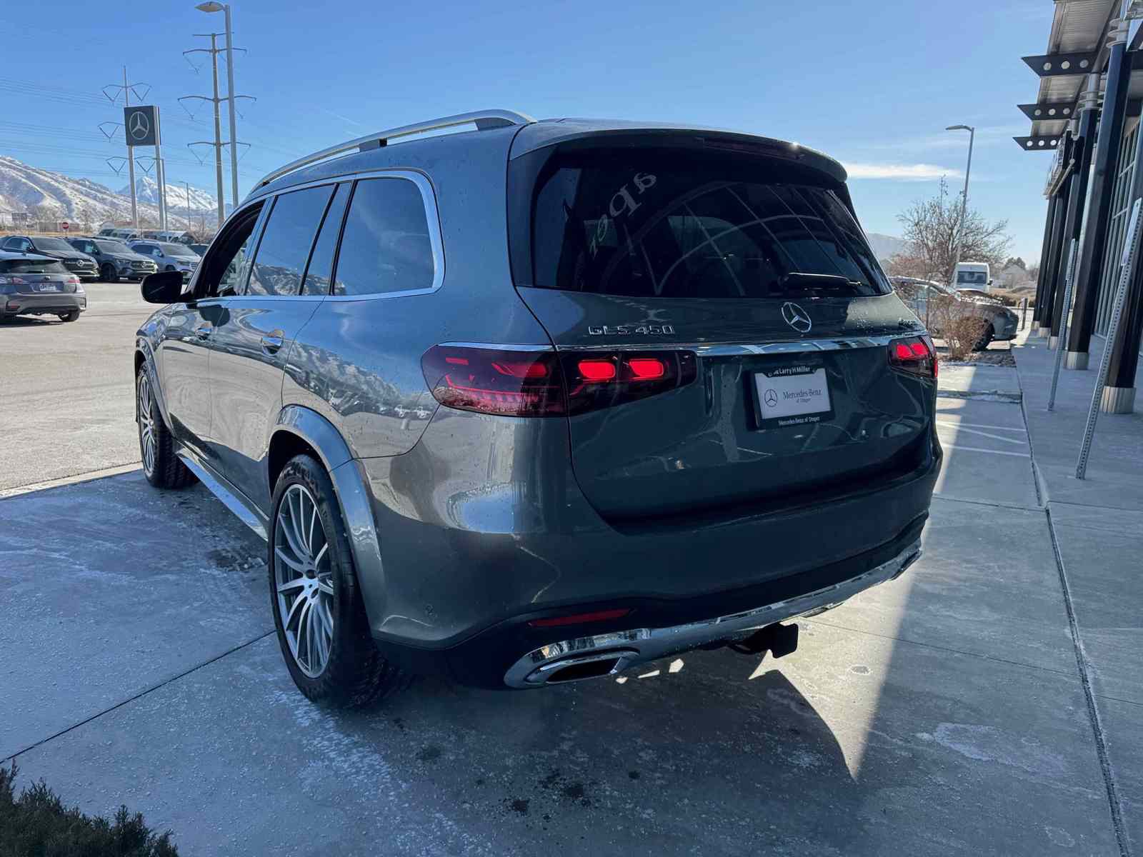 New 2025 Mercedes-Benz GLS 450 4MATIC image 5