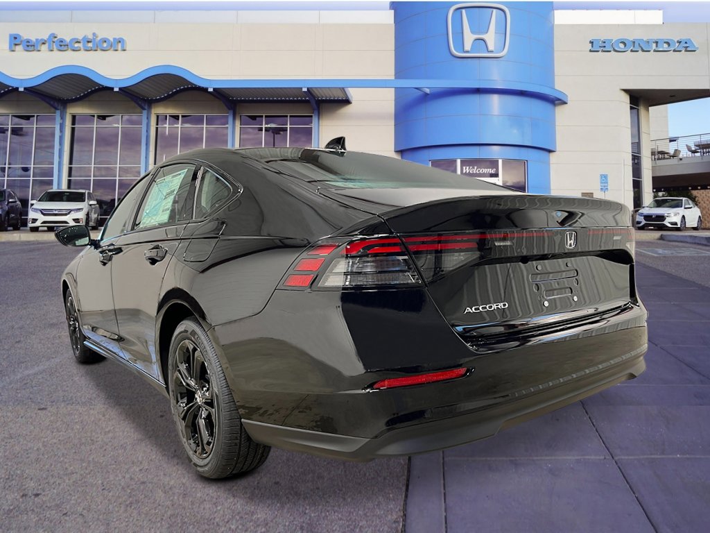 New 2025 Honda Accord SE image 3