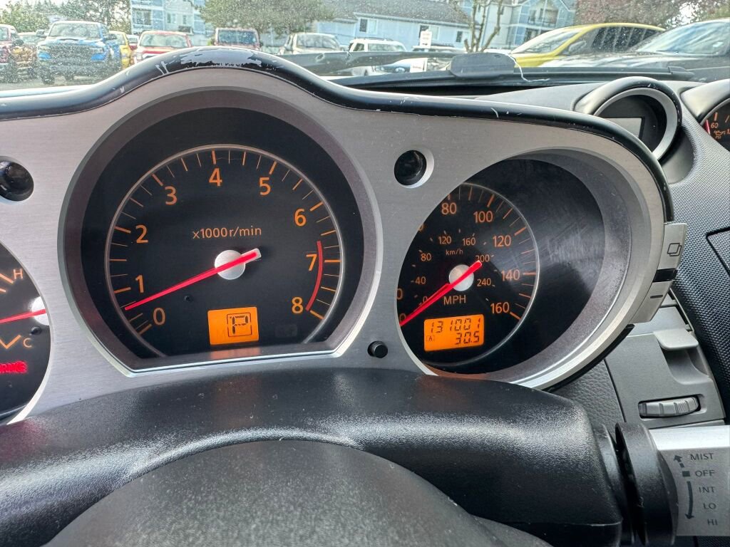 Used 2006 Nissan 350Z Touring image 14