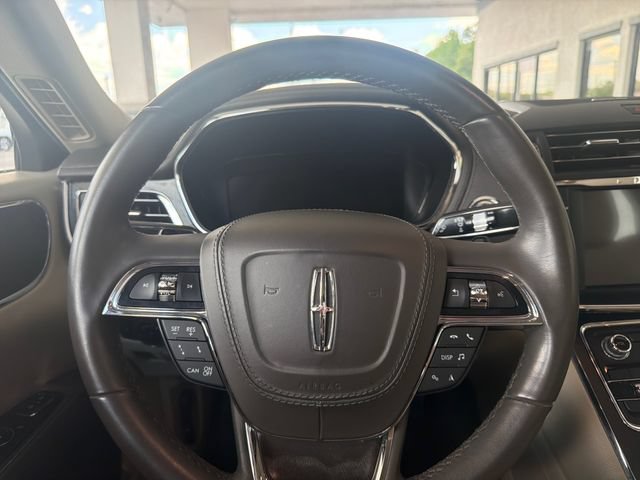 Used 2019 Lincoln Continental Select FWD image 20