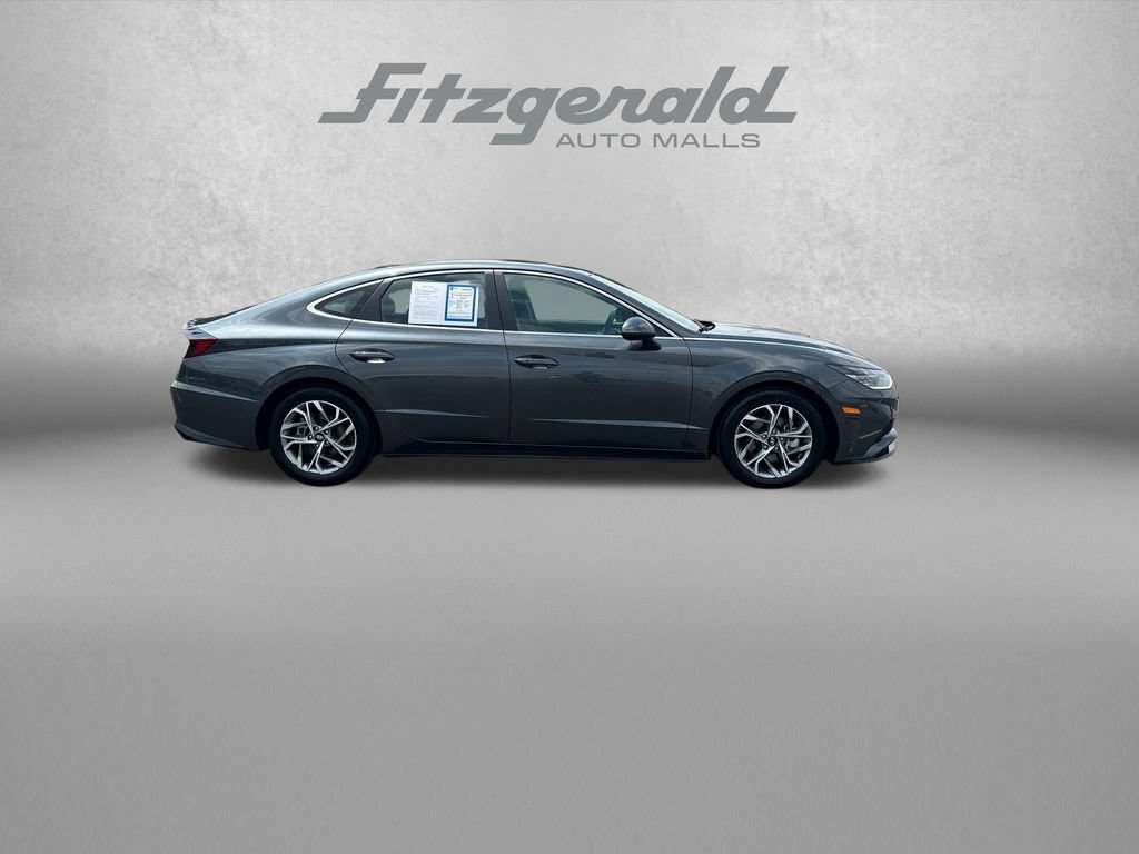 Used 2023 Hyundai Sonata SEL FWD image 9