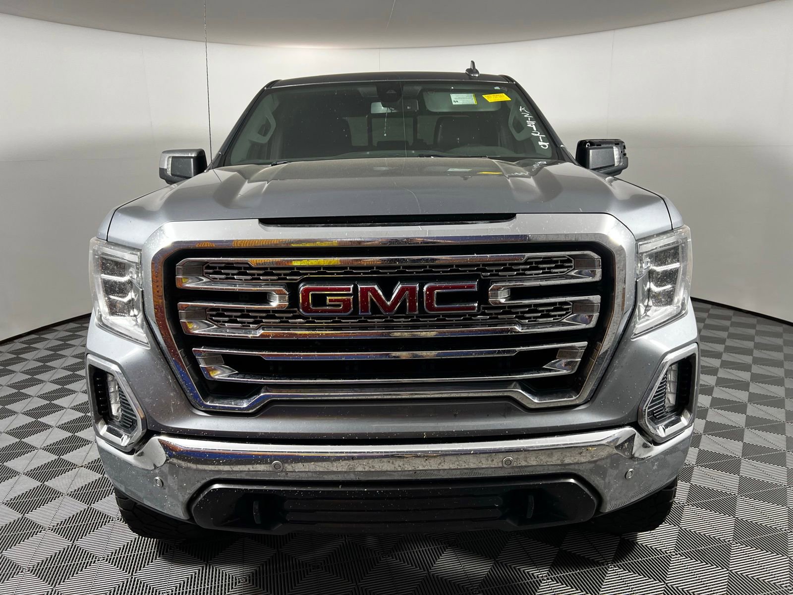 Used 2019 GMC Sierra 1500 SLT w/ SLT Premium Plus Package AWD/4WD image 2
