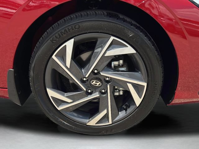 Certified 2025 Hyundai Elantra Sport FWD image 30