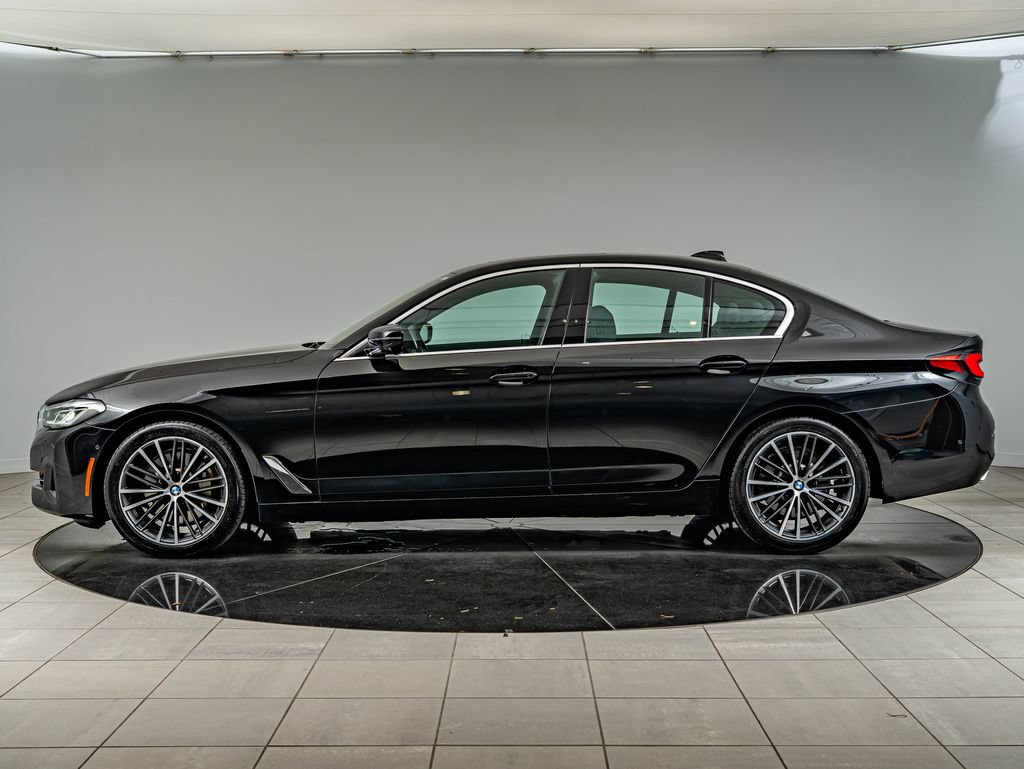 Used 2021 BMW 530i xDrive w/ Convenience Package AWD/4WD image 8