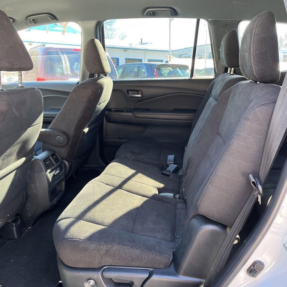 Used 2022 Honda Pilot Sport image 28