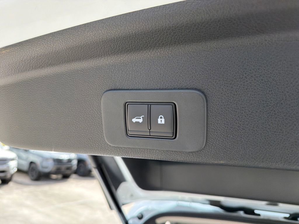 New 2026 Nissan Murano SV image 32