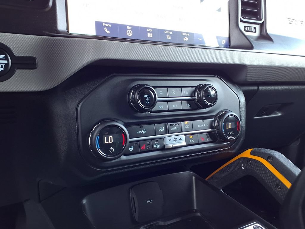 Used 2023 Ford Bronco Badlands AWD/4WD image 19