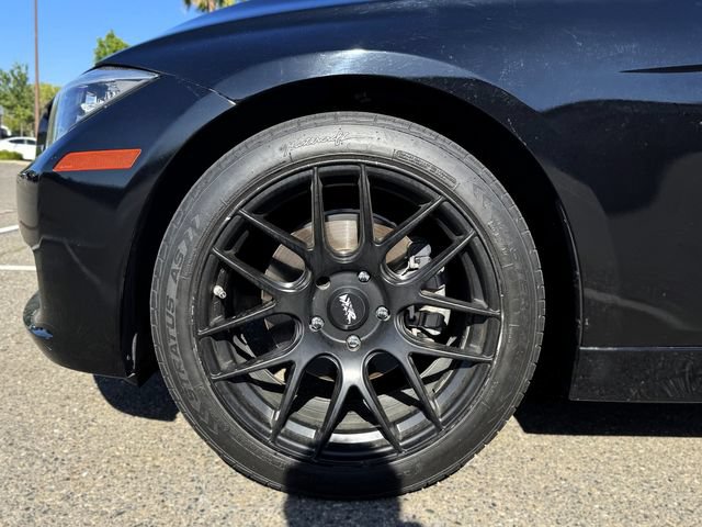 Used 2014 BMW 320i Sedan RWD image 10