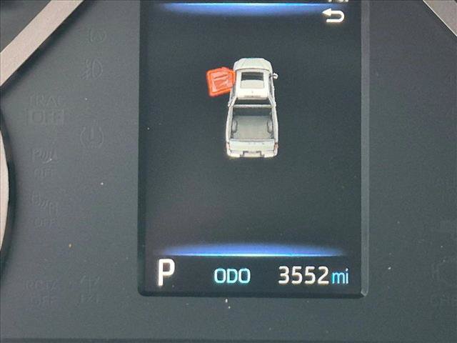 Used 2026 Toyota Tundra SR5 w/ SR5 Convenience Package AWD/4WD image 10