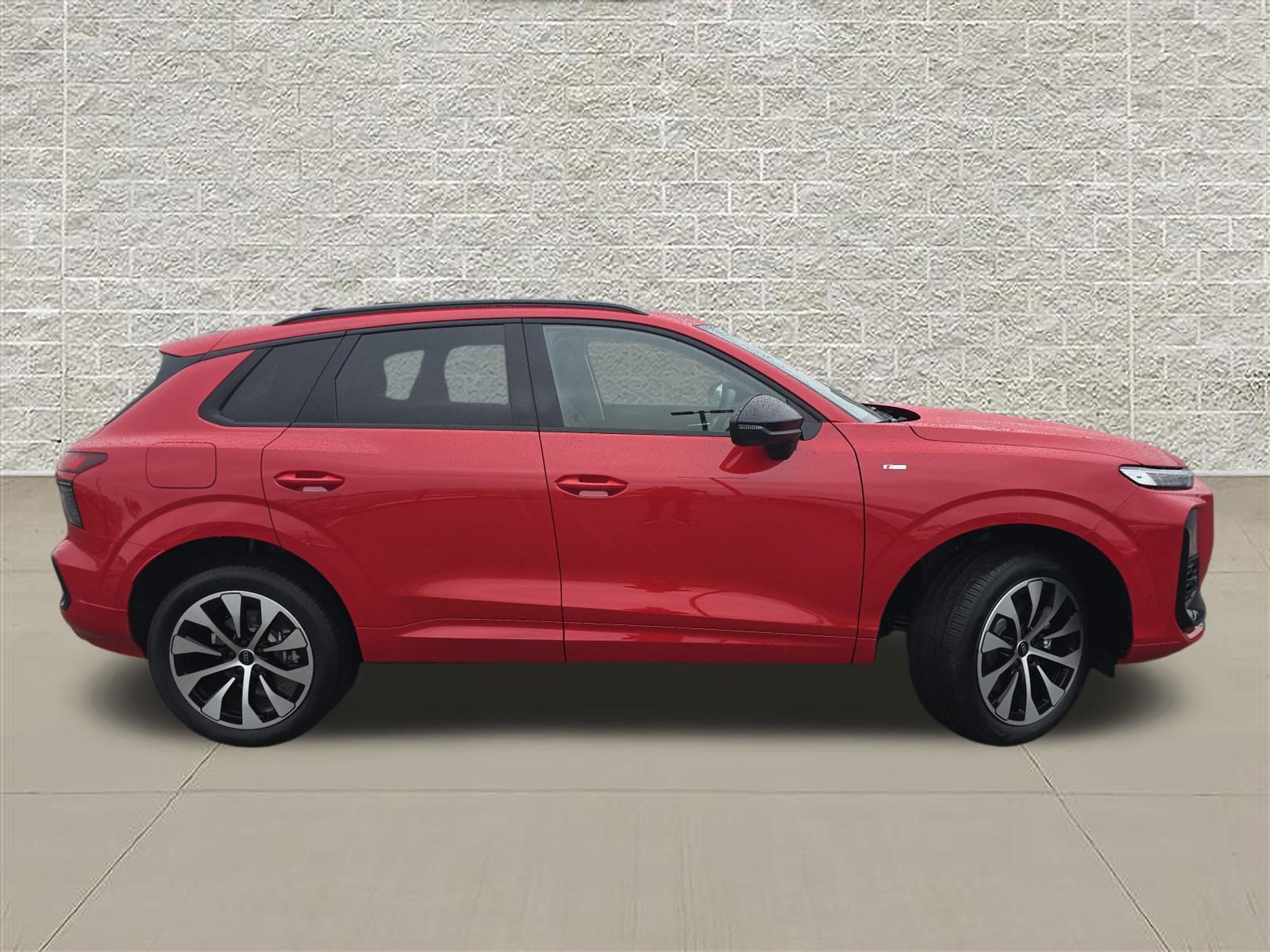 New 2026 Audi Q3 quattro 2.0T AWD/4WD image 8
