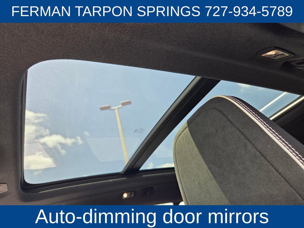 Used 2020 Volvo XC40 T4 R-Design w/ Protection Package Premier image 23