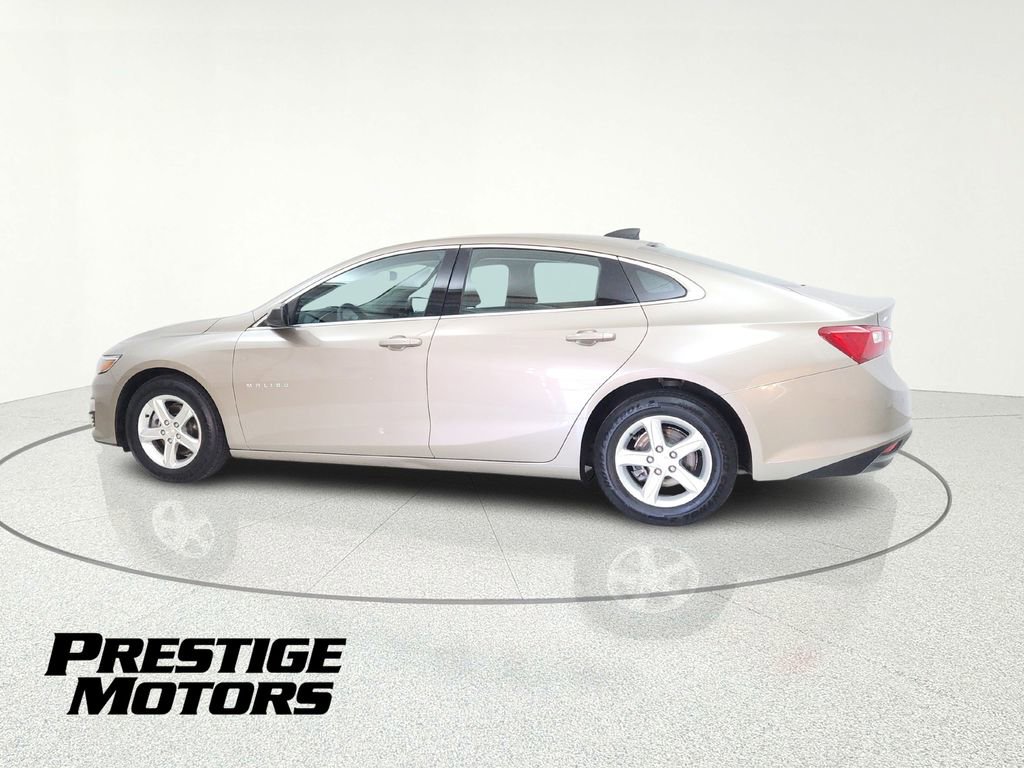 Used 2022 Chevrolet Malibu LS w/ Driver Confidence Package II FWD image 5