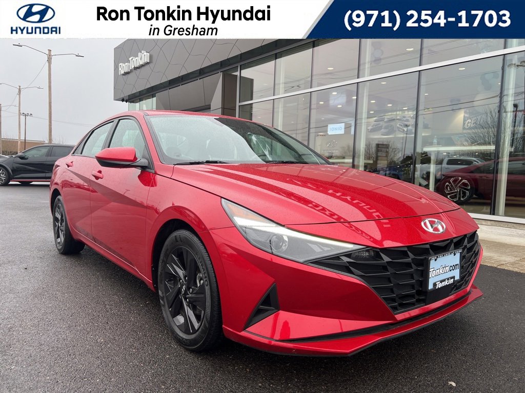 Used 2022 Hyundai Elantra SEL w/ Convenience Package image 1