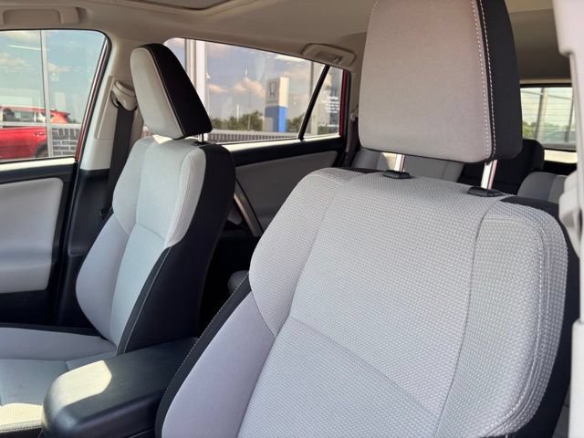 Used 2017 Toyota RAV4 XLE w/ Protection Package AWD/4WD image 10