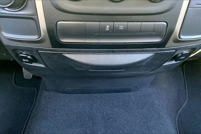 Used 2014 RAM 1500 Classic SLT image 31