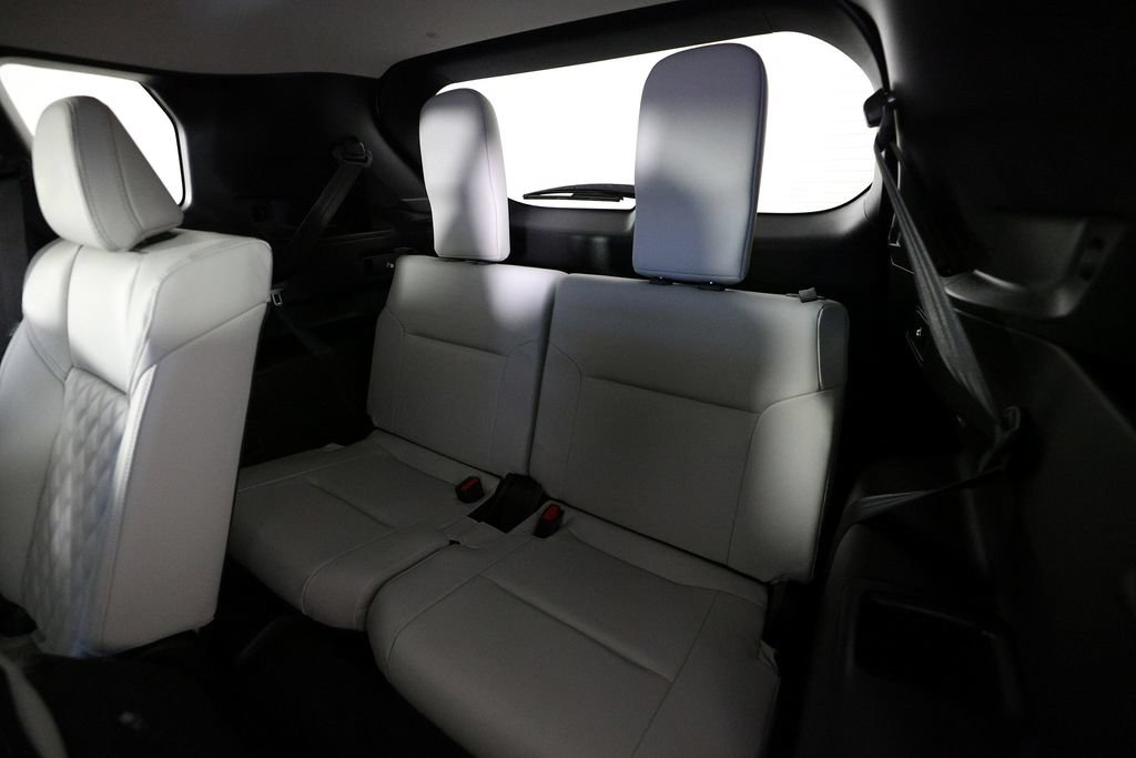 Used 2024 Mitsubishi Outlander SEL FWD image 14