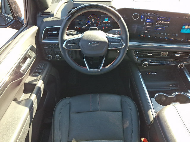 Used 2025 Chevrolet Tahoe RST w/ Advanced Technology Package AWD/4WD image 3