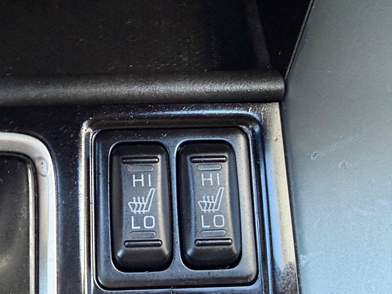 Used 2022 Mitsubishi Eclipse Cross SE FWD image 25