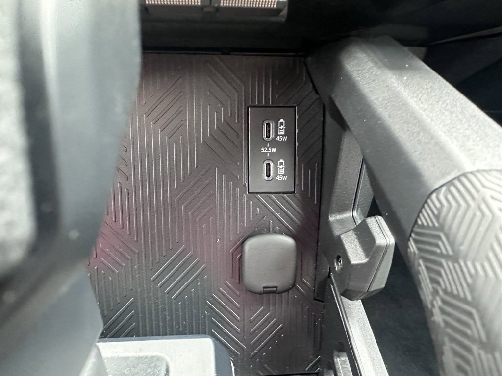 Used 2025 Toyota Tacoma SR5 image 17