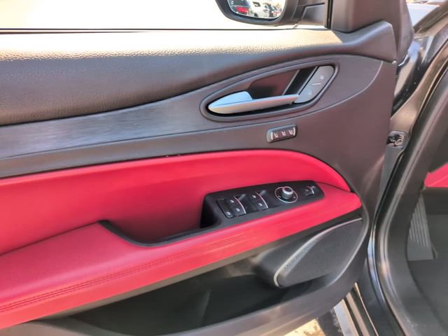 Used 2019 Alfa Romeo Stelvio w/ Nero Edizione RWD image 19