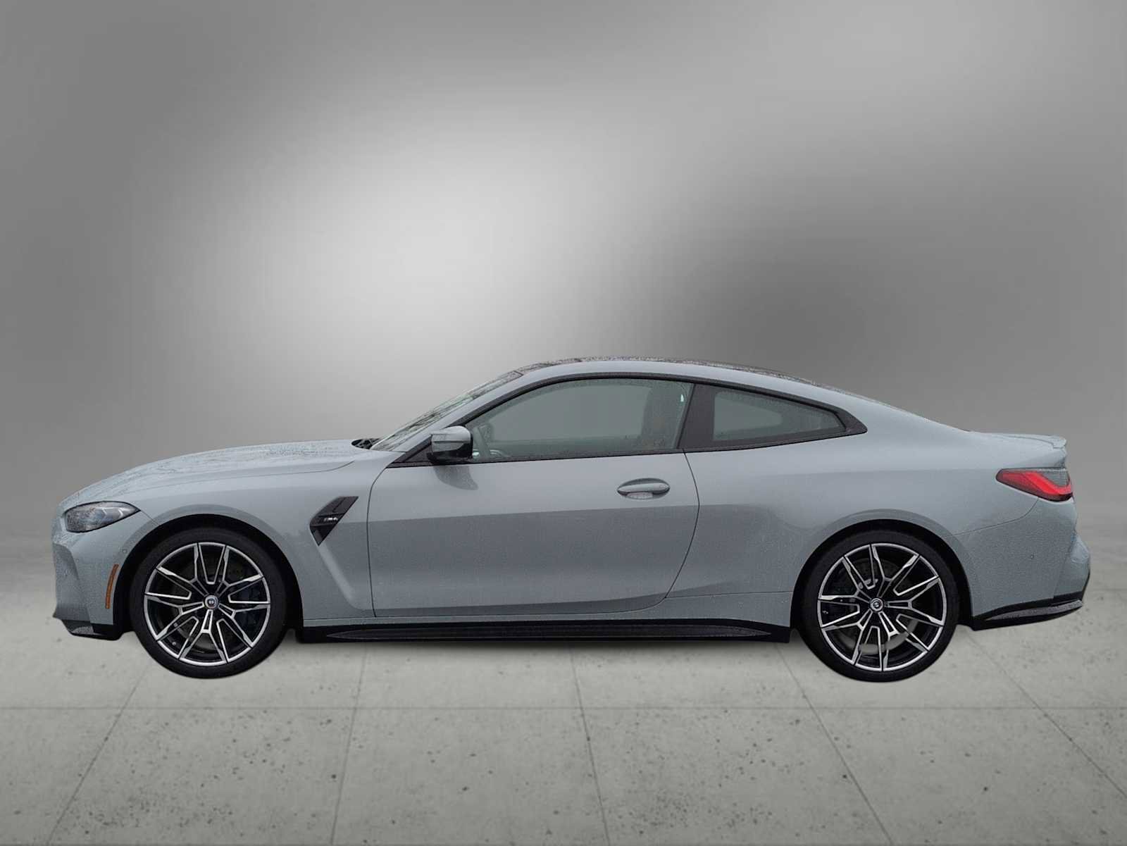 Used 2023 BMW M4 Coupe w/ M Driver's Package image 5