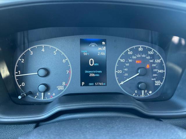 Certified 2025 Toyota Corolla Cross LE w/ Moonroof Package AWD/4WD image 9