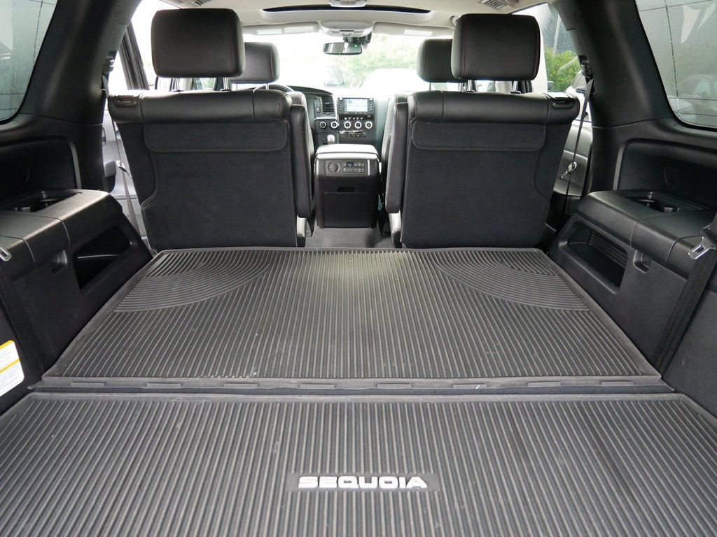 Used 2022 Toyota Sequoia TRD Pro AWD/4WD image 12