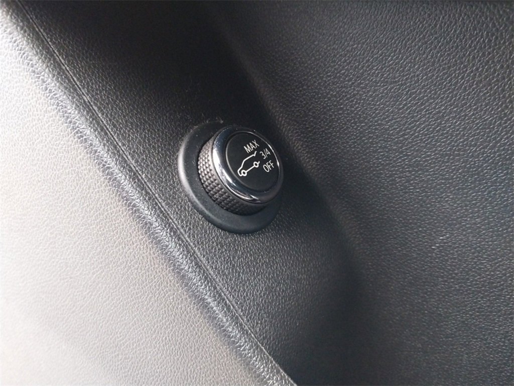 Used 2021 Cadillac XT6 Premium Luxury image 22