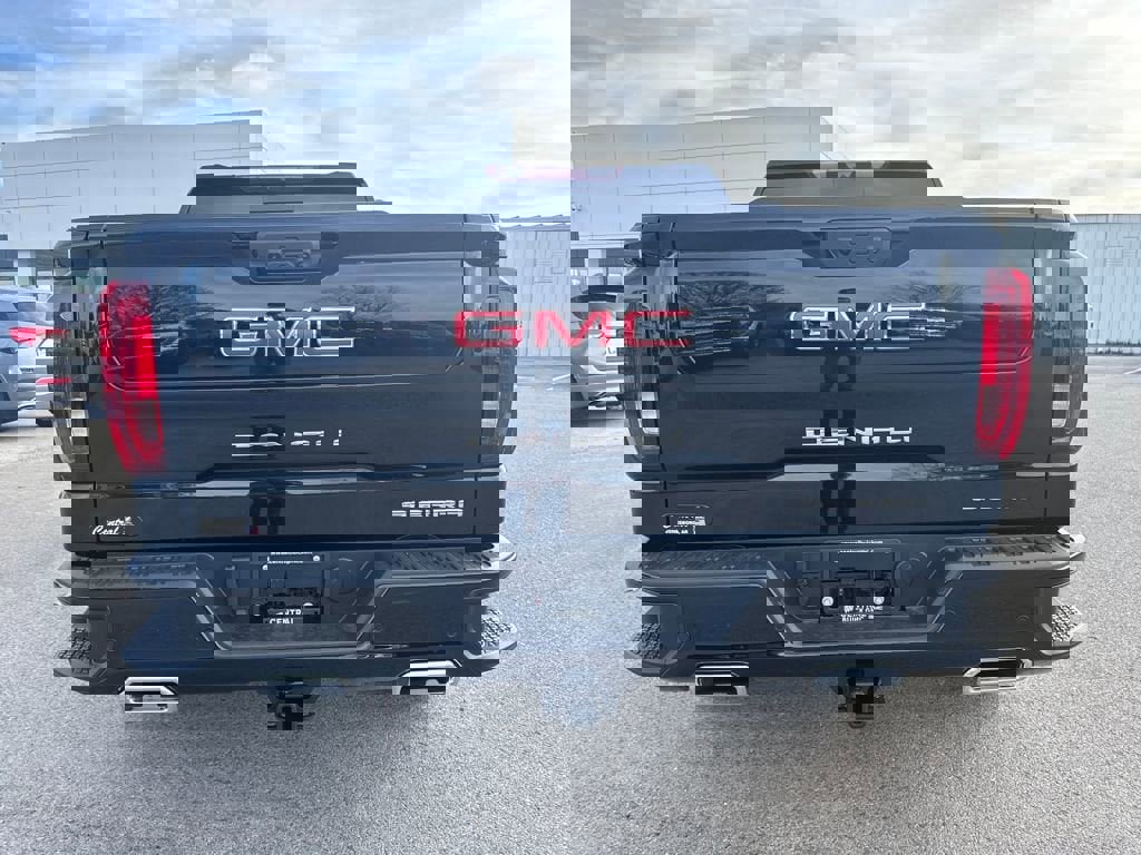 New 2026 GMC Sierra 1500 Denali w/ Denali Reserve Package image 5