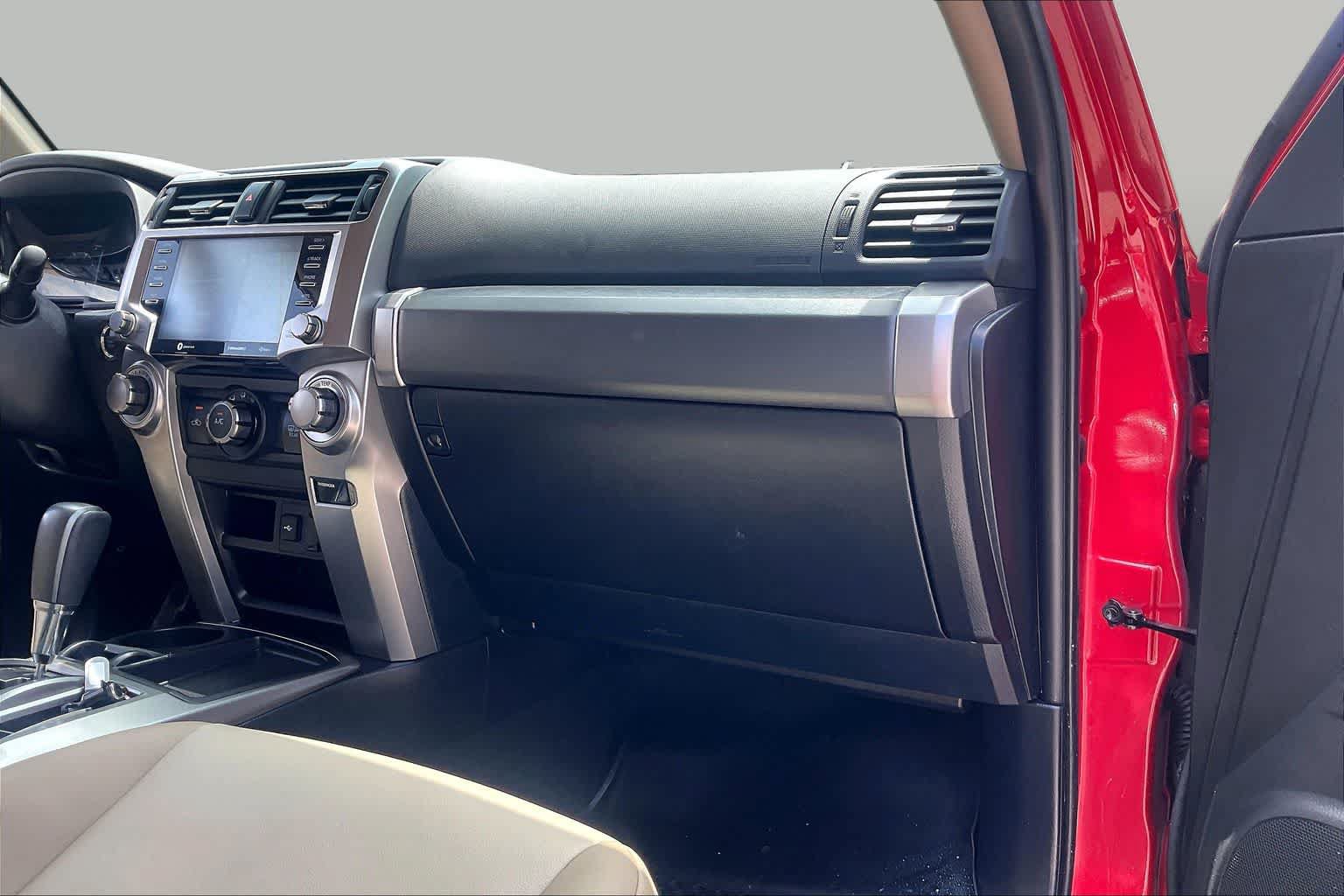 Used 2023 Toyota 4Runner SR5 Premium w/ Moonroof Package RWD image 19