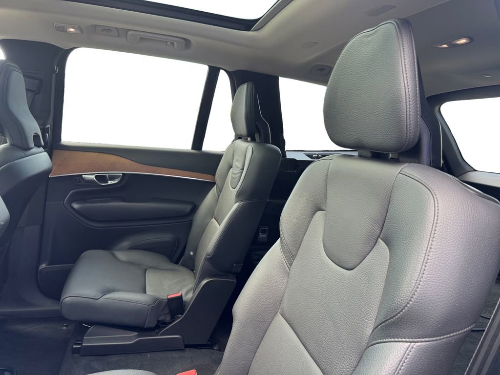 Certified 2023 Volvo XC90 B6 Plus AWD/4WD image 25