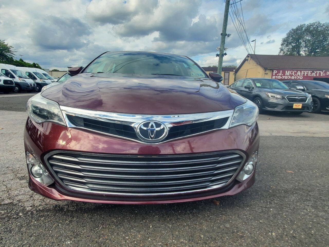 Used 2013 Toyota Avalon Limited image 8
