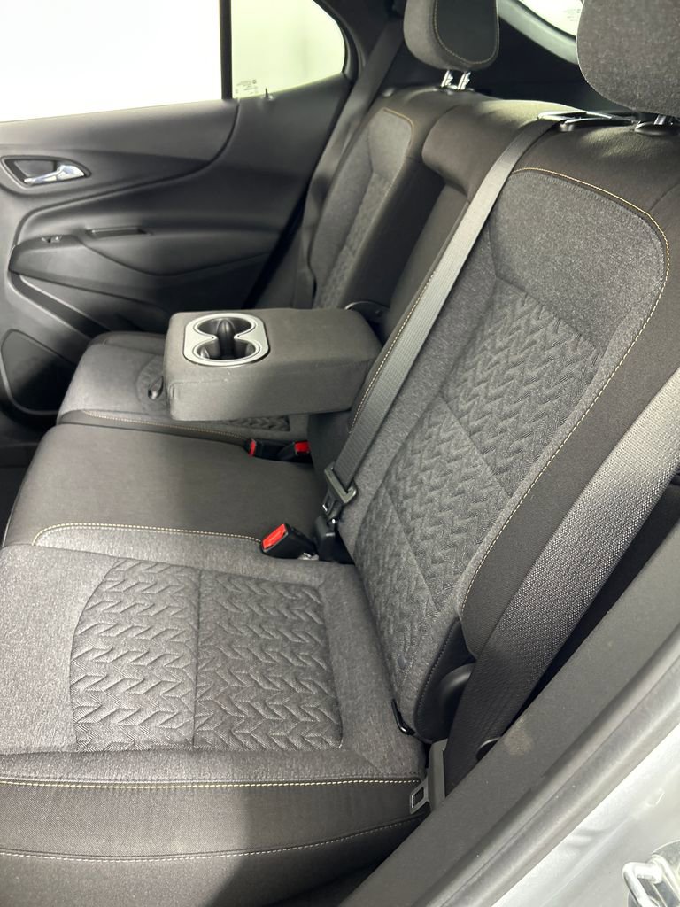 Used 2022 Chevrolet Equinox LT w/ LPO, Floor Liner Package image 18