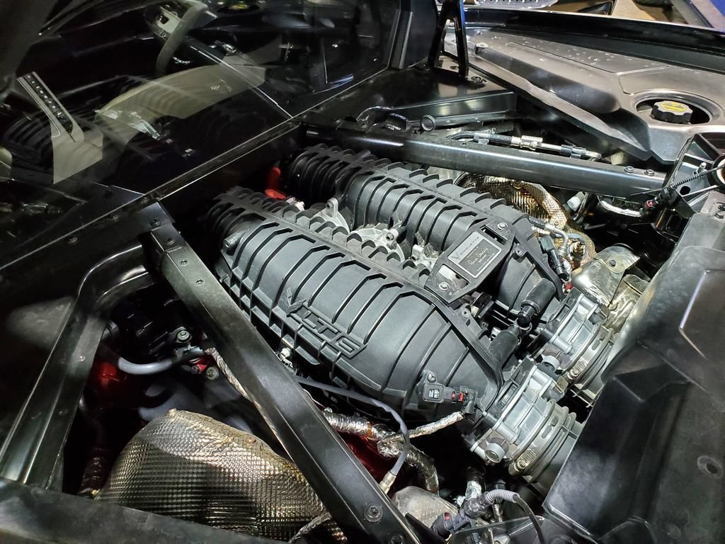 Used 2025 Chevrolet Corvette Z06 RWD image 40