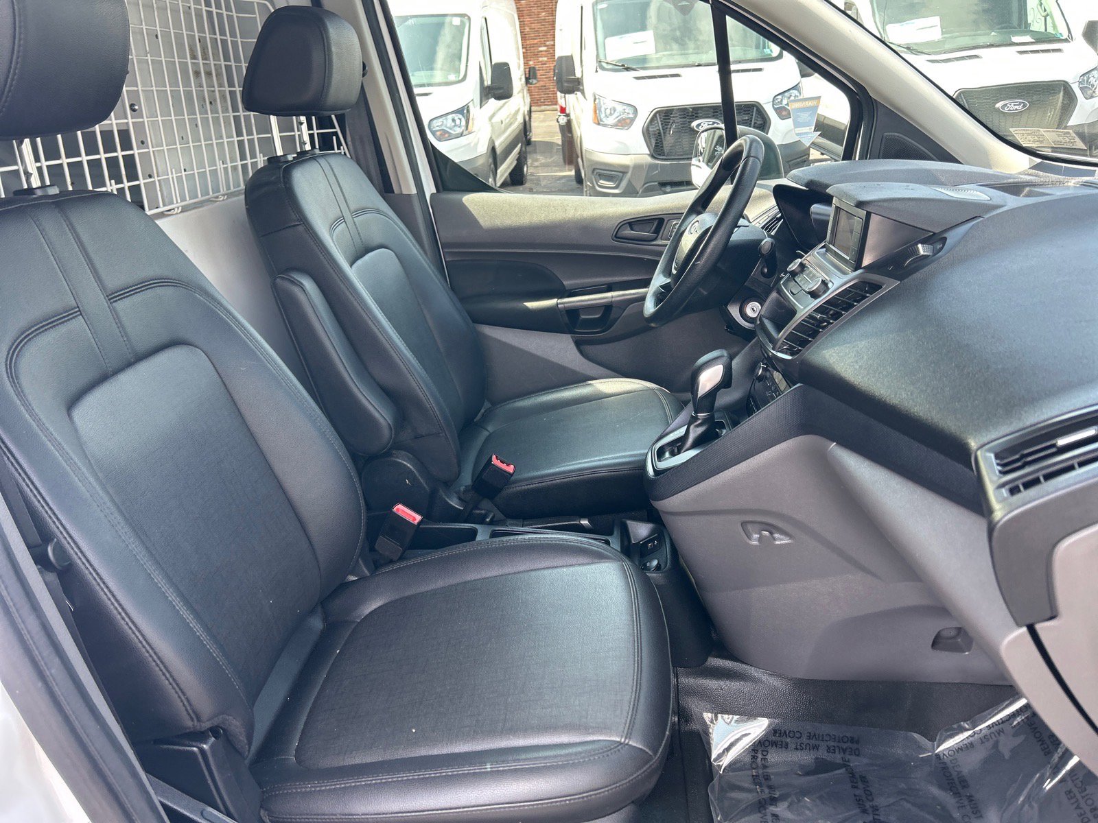 Certified 2020 Ford Transit Connect XL FWD image 15