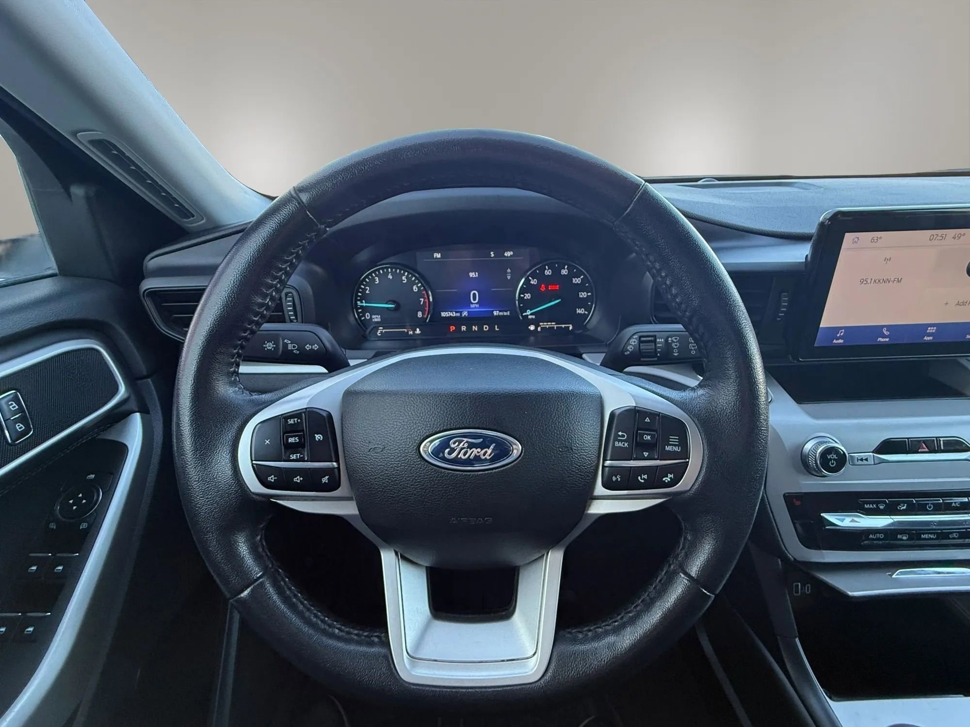 Used 2023 Ford Explorer XLT w/ Class IV Trailer Tow Package image 25