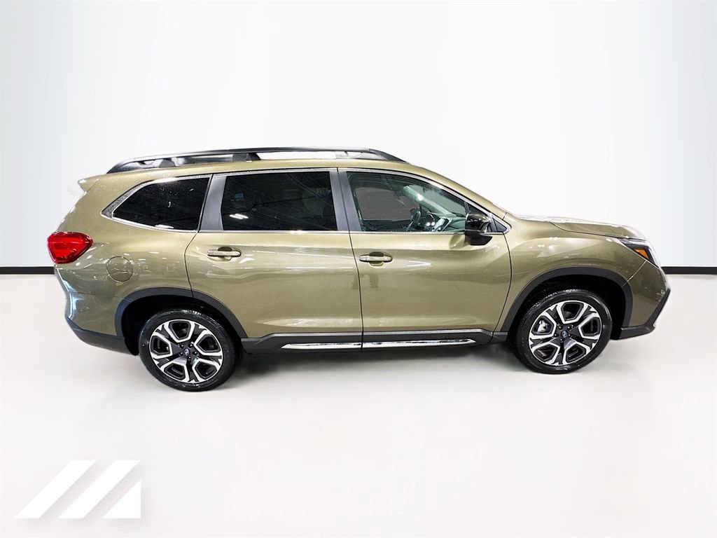 New 2026 Subaru Ascent Limited image 4
