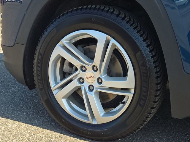 Used 2019 GMC Terrain SLE w/ Driver Convenience Package image 10