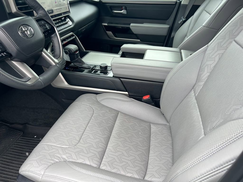 Used 2024 Toyota Sequoia Limited image 10