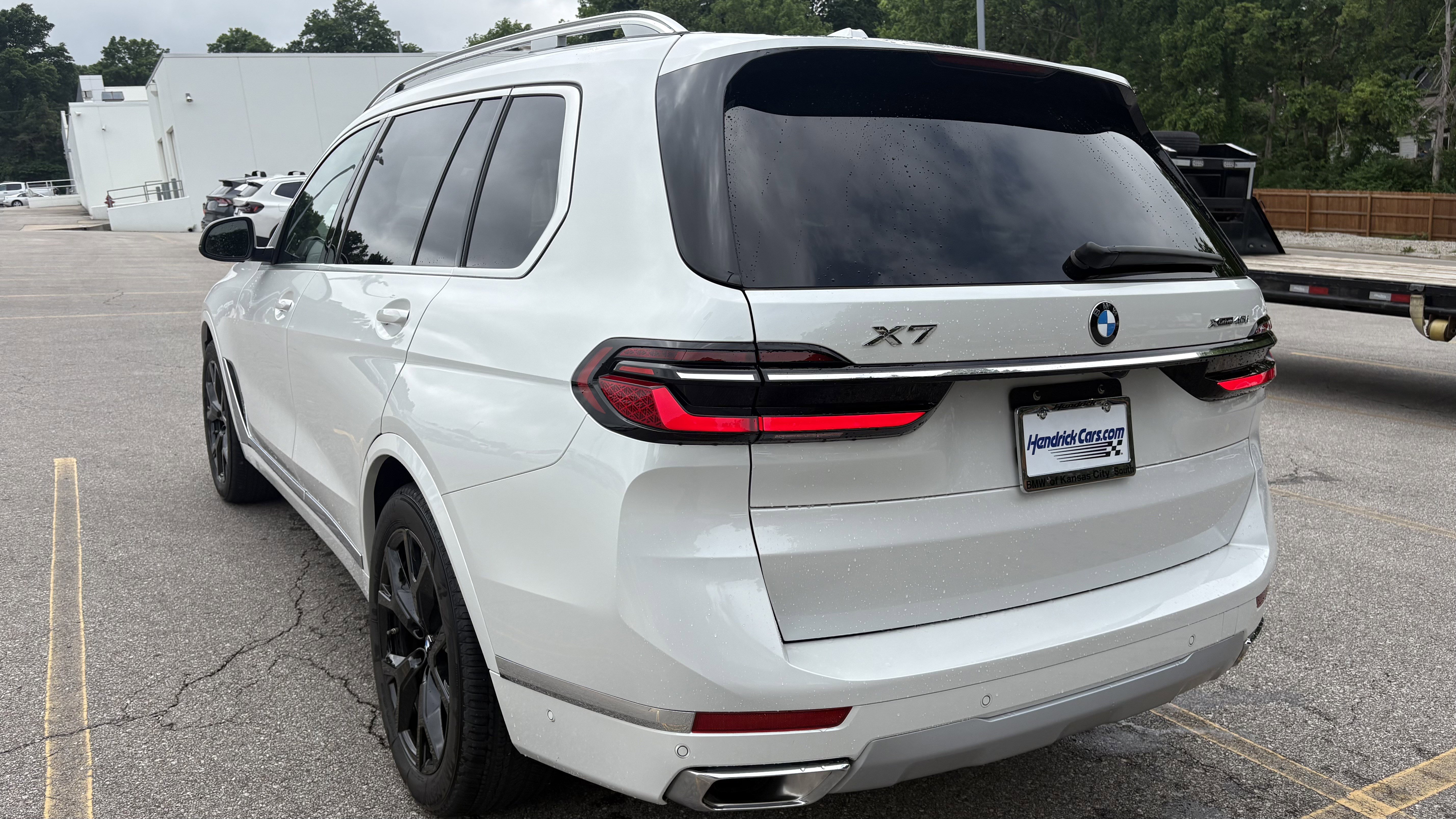Used 2026 BMW X7 xDrive40i AWD/4WD image 8
