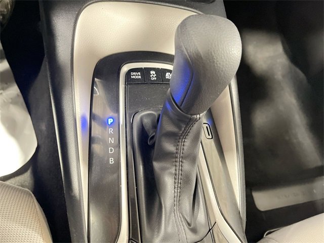 Used 2022 Toyota Corolla LE image 20