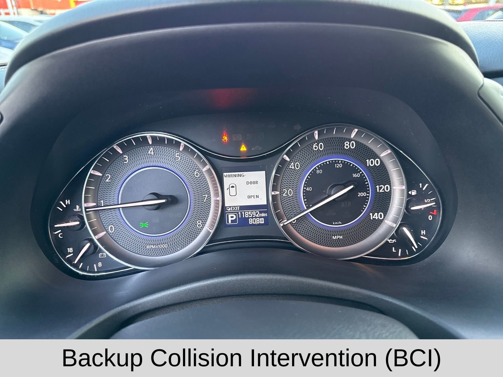 Used 2016 INFINITI QX80 4WD w/ Driver's Assistance Package image 15