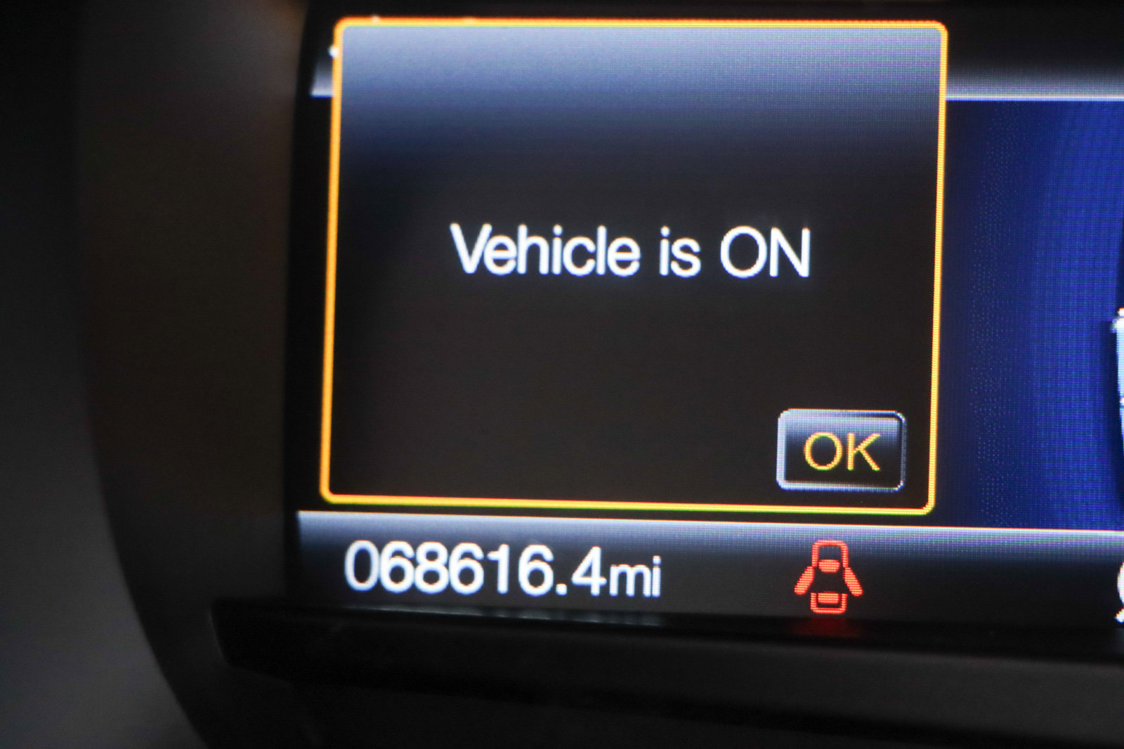 Used 2019 Ford Edge Titanium image 16