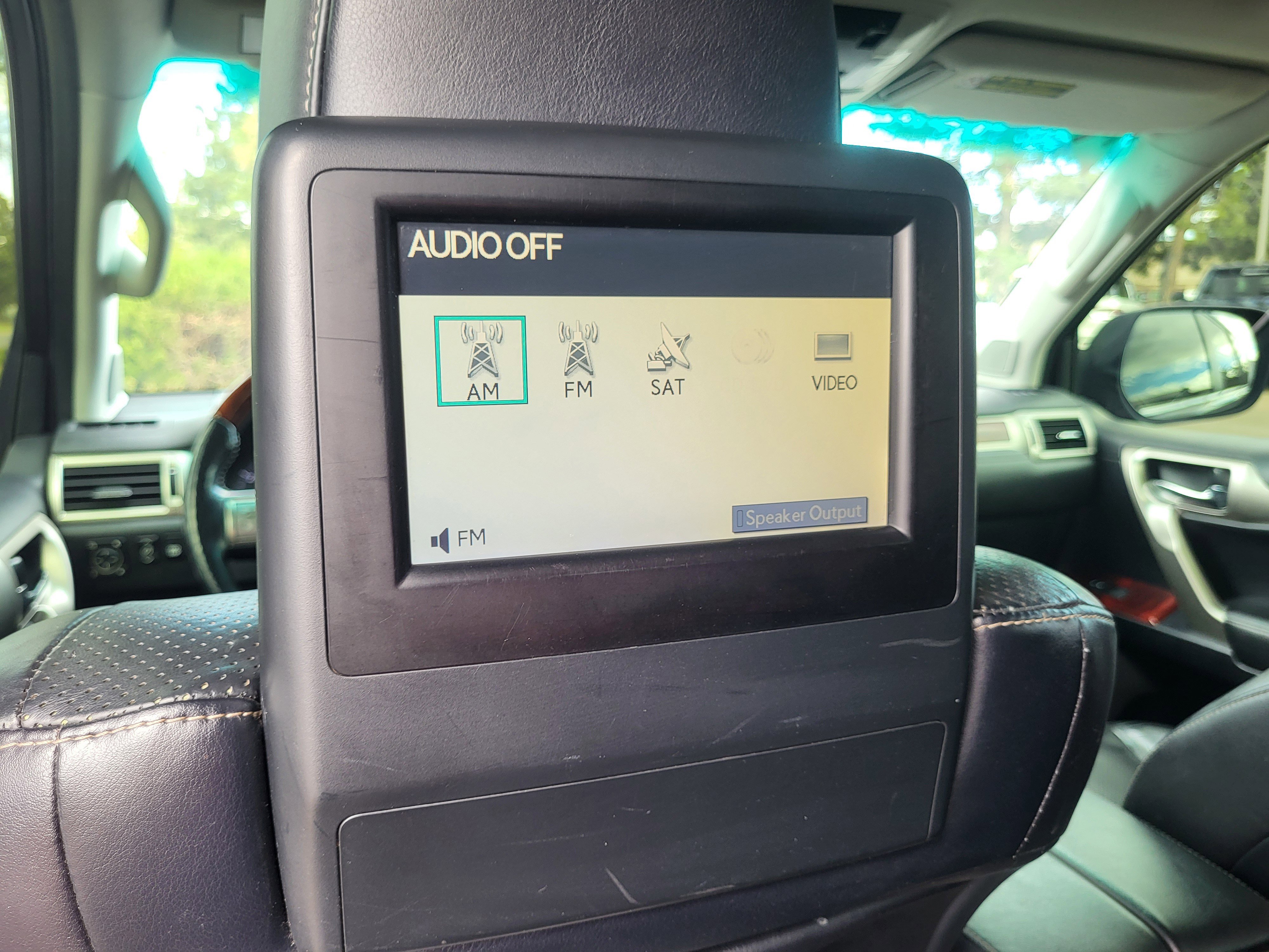 Used 2013 Lexus GX 460 Premium image 24