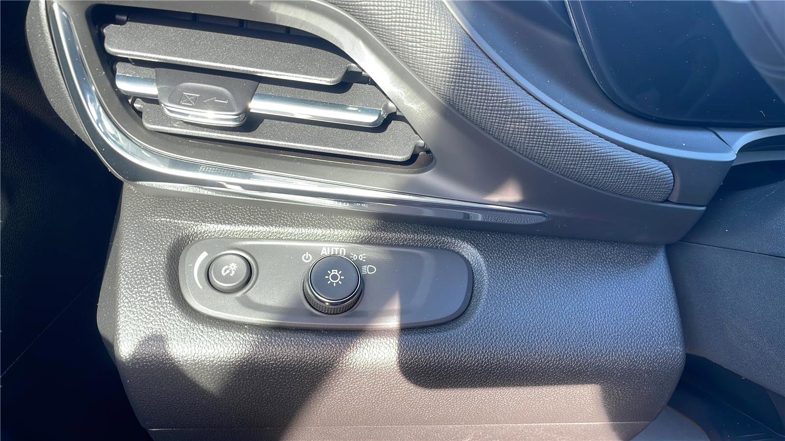 New 2026 Buick Envista Preferred w/ Convenience I Package image 13