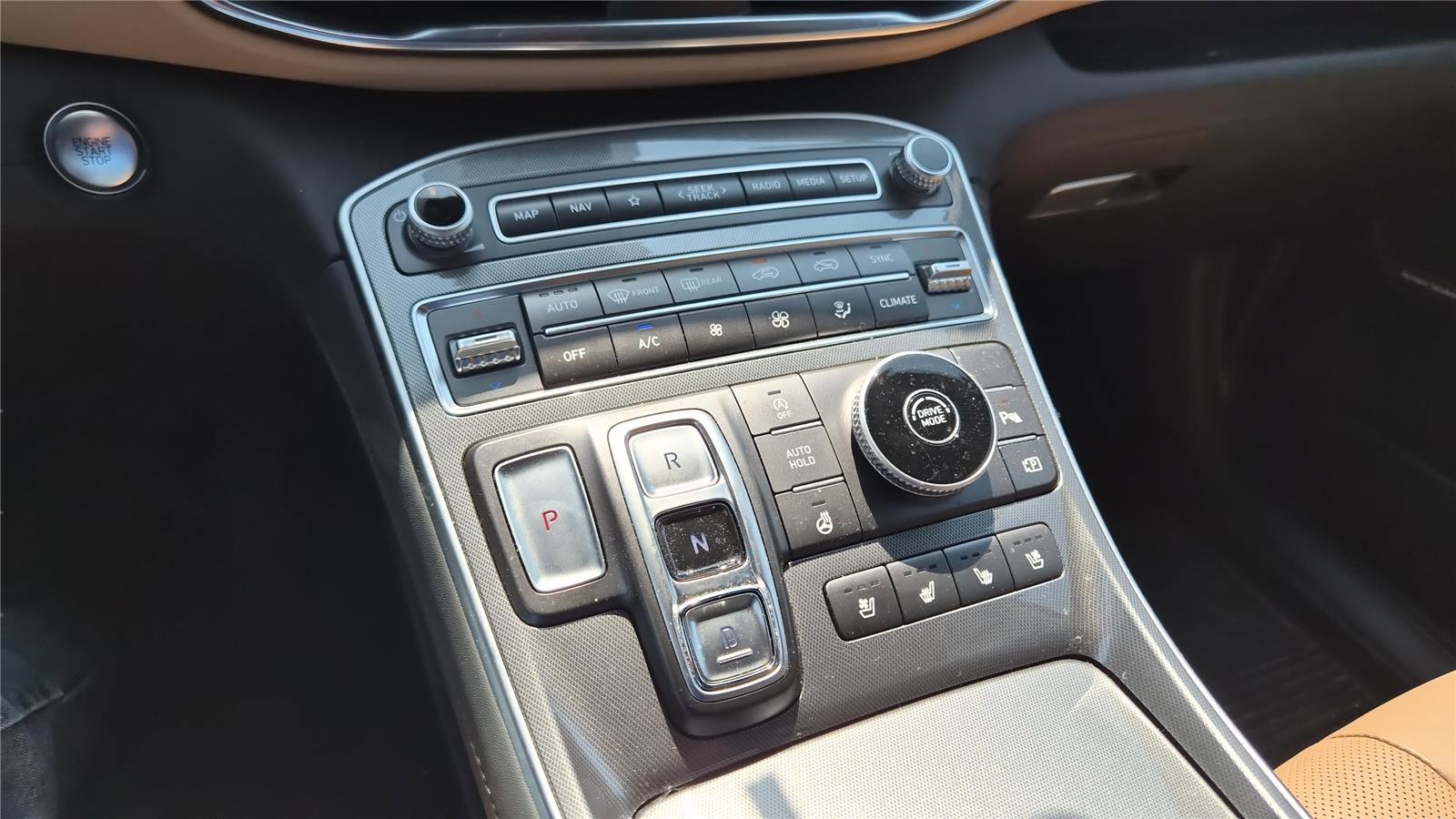 Used 2023 Hyundai Santa Fe Calligraphy FWD image 22