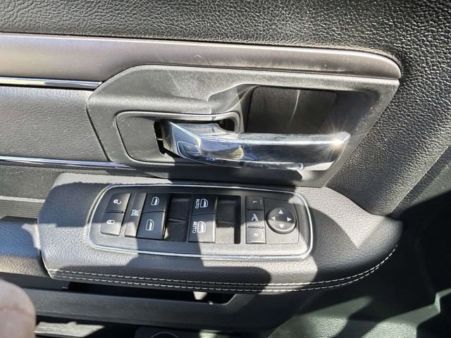 Used 2017 RAM 1500 Sport image 14