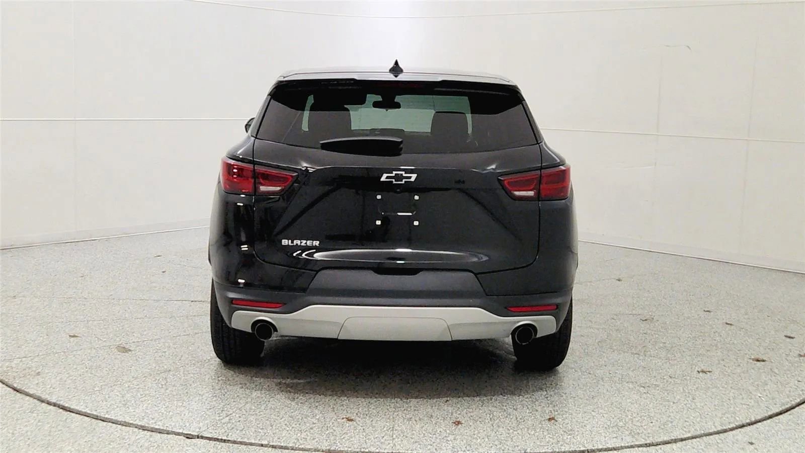 Used 2023 Chevrolet Blazer LT image 6